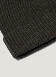 Cashmere Ribbed Hat in Dark Green