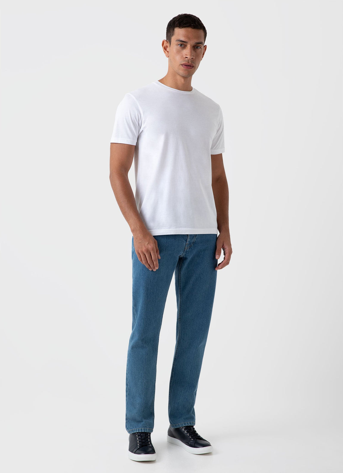 Men's Regular Fit Jean in Denim Mid Wash