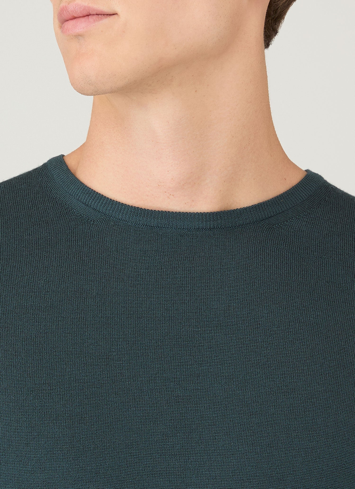 Men's Extra-Fine Merino Crew Neck in Dark Petrol