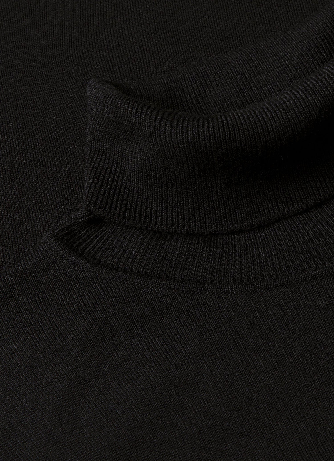 Men's Extra-Fine Merino Roll Neck in Black