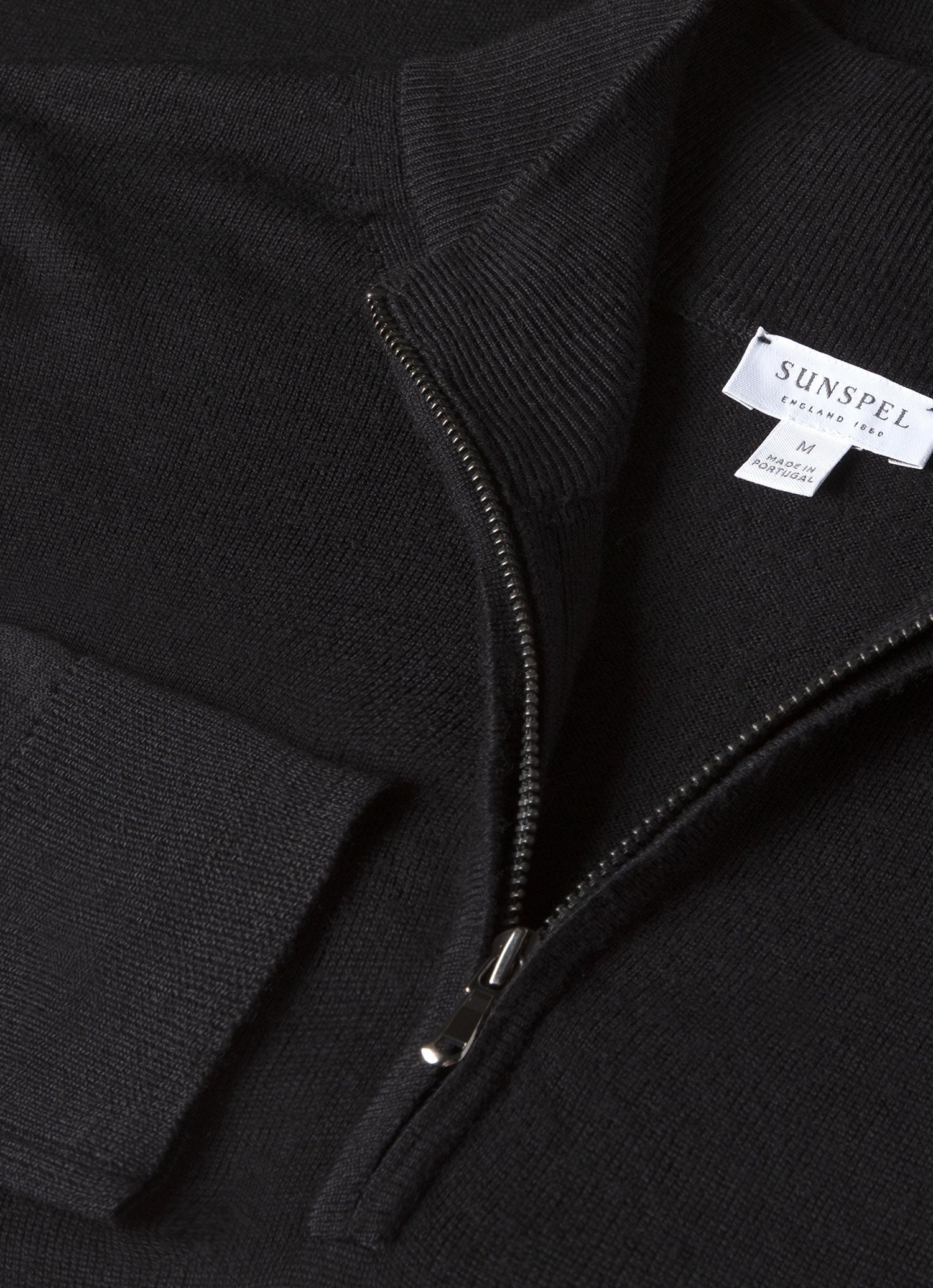 Men's Extra-Fine Merino Zip Neck in Black