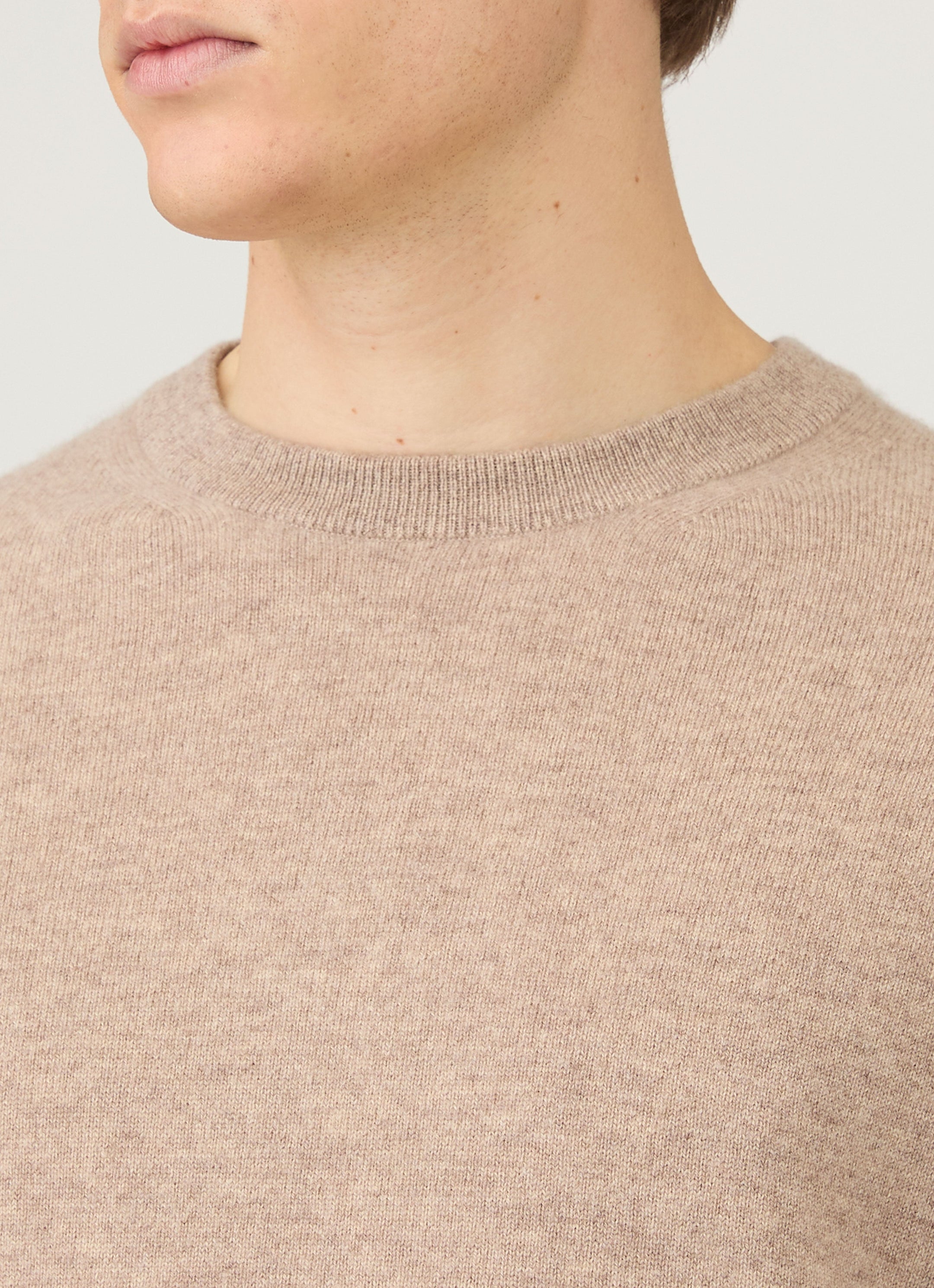 Men's Cashmere Crew Neck Jumper in Oatmeal Melange