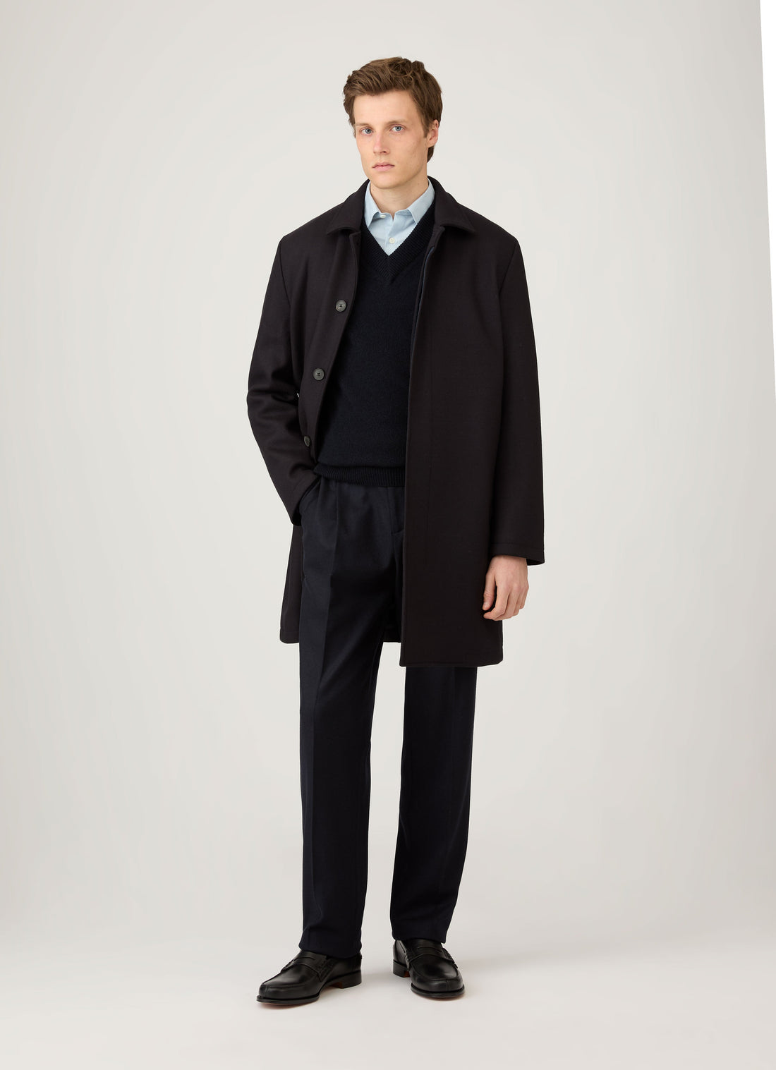 Men's Lambswool V-neck Jumper in Dark Navy Mouline