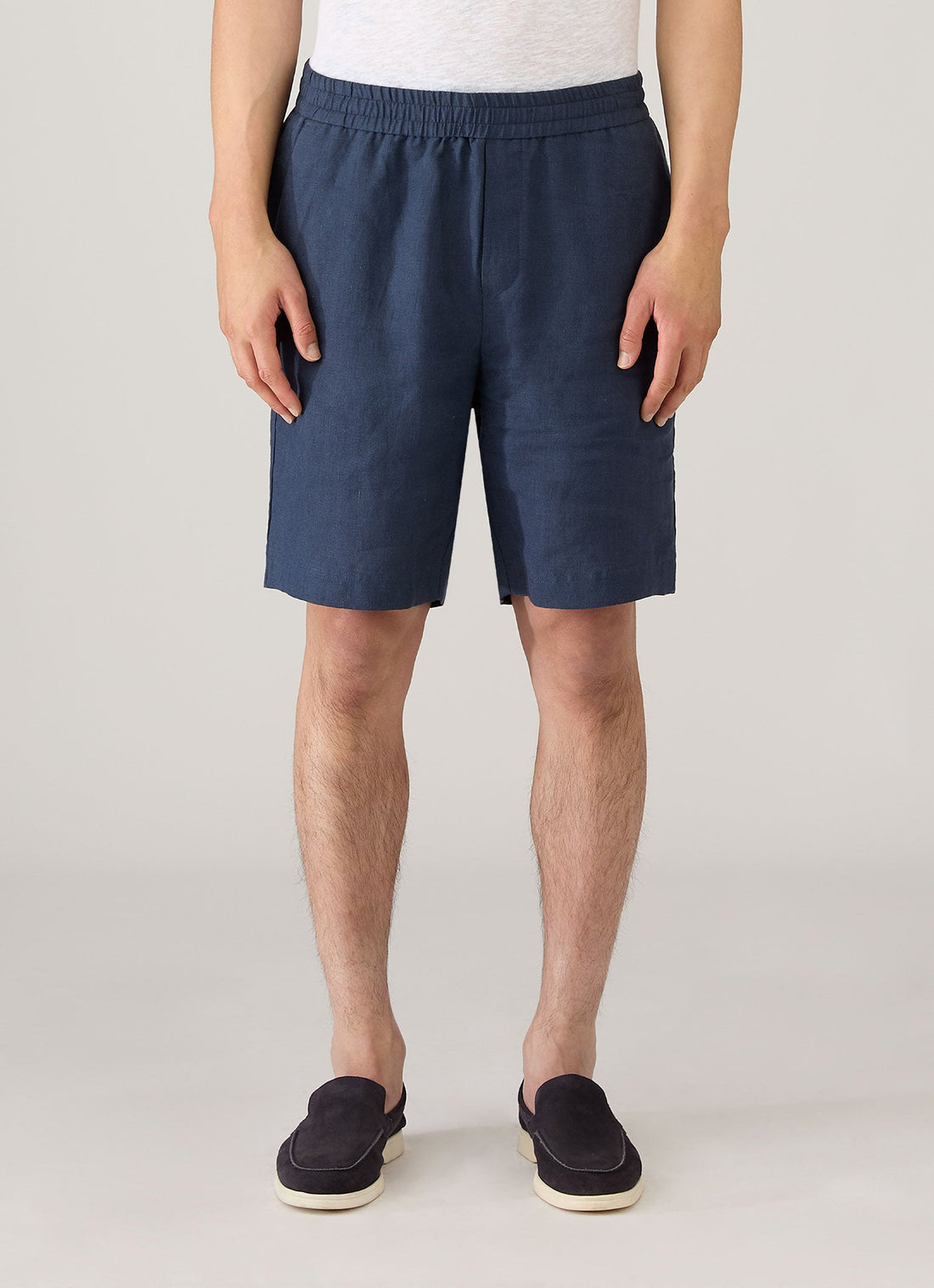 Men's Linen Drawstring Short in Light Navy