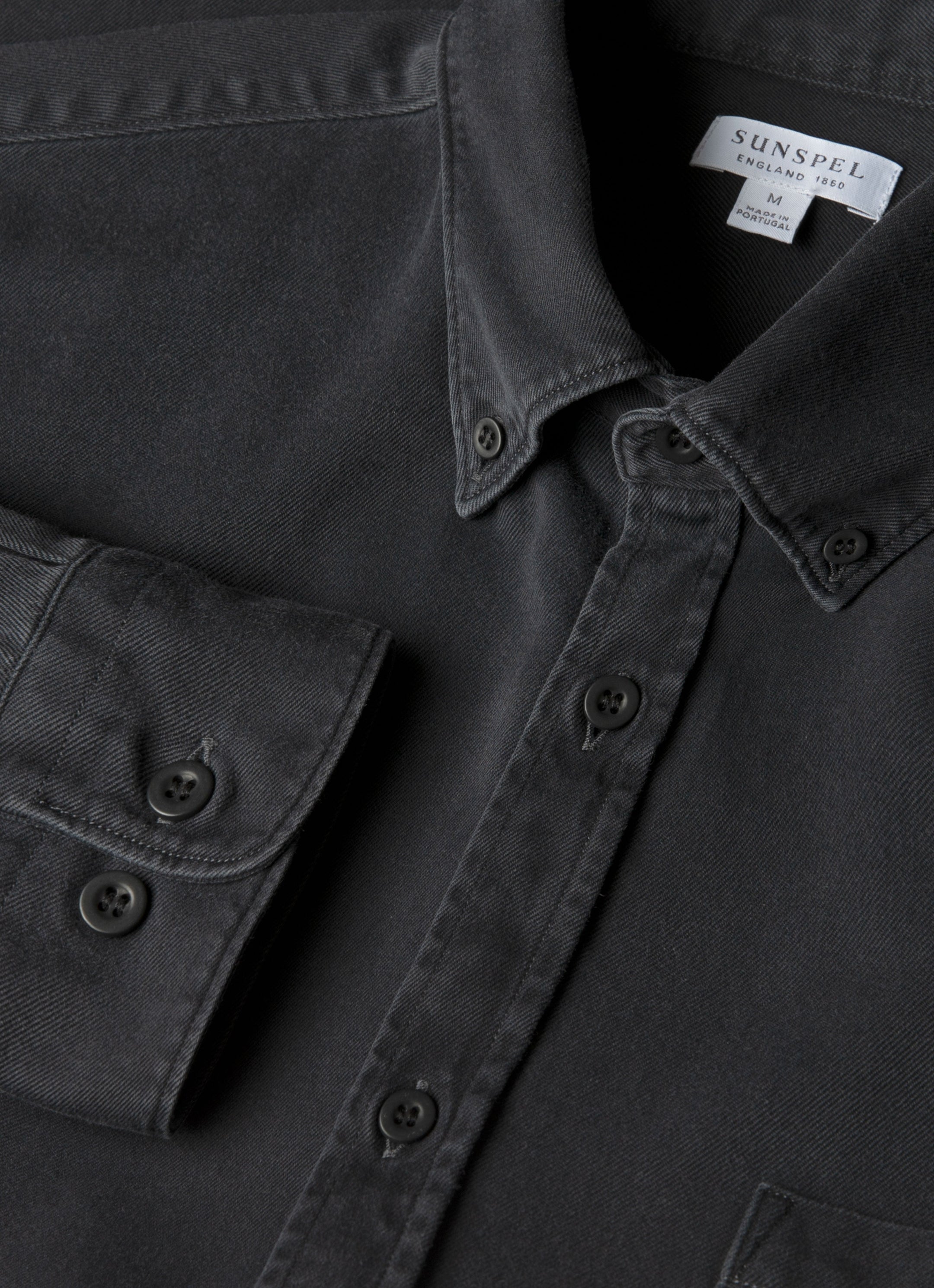 Men's Button Down Twill Shirt in Black