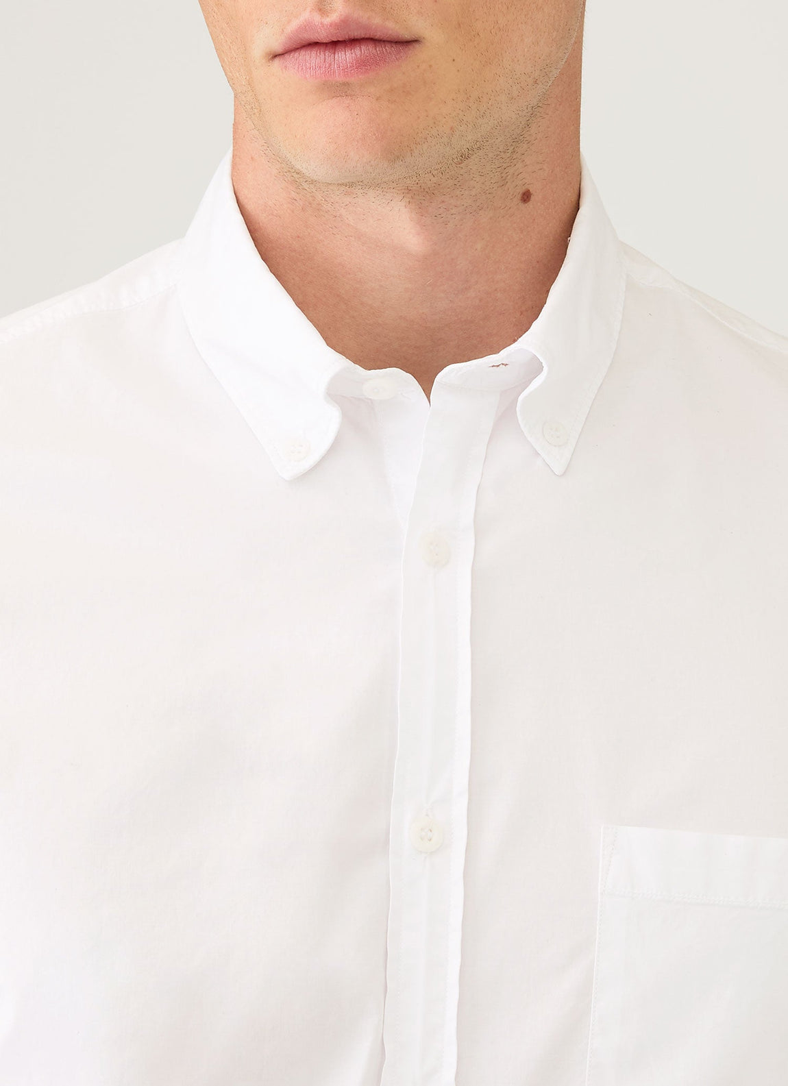 Men's Button Down Poplin Shirt in White
