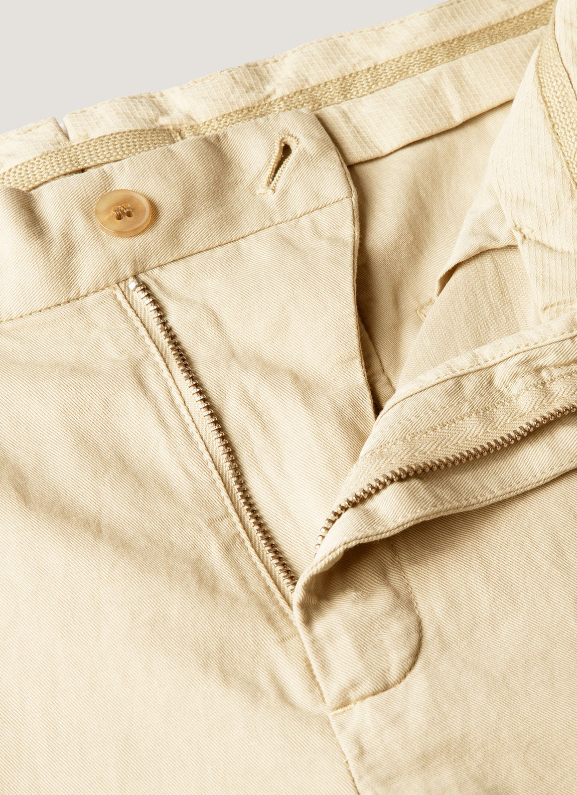 Men's Cotton Linen Two-Piece Suit in Hazelwood