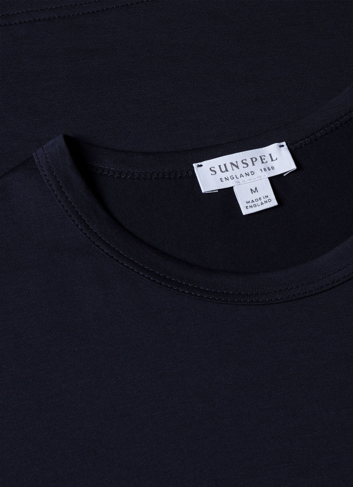 Men's Classic T-shirt in Navy