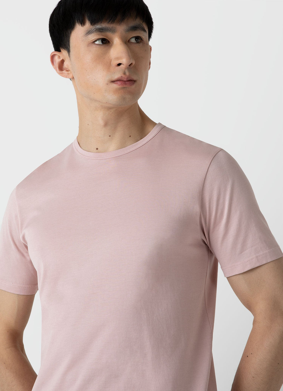 Men's Classic T-shirt in Shell Pink