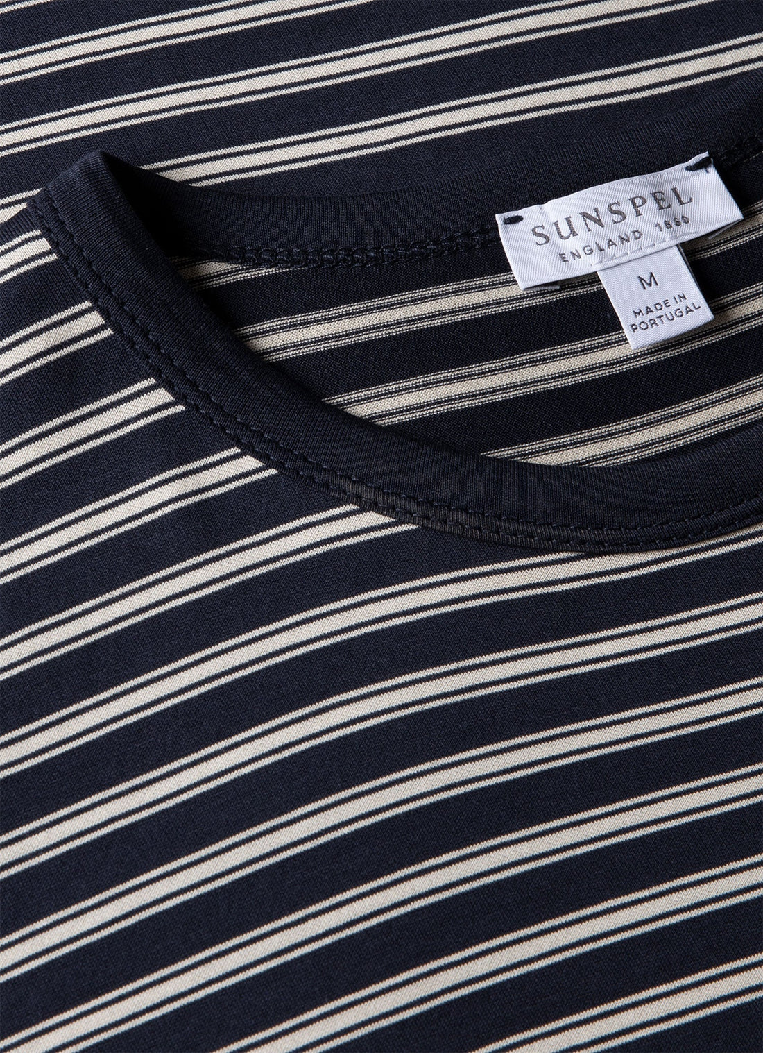 Men's Classic T-shirt in Navy/Undyed