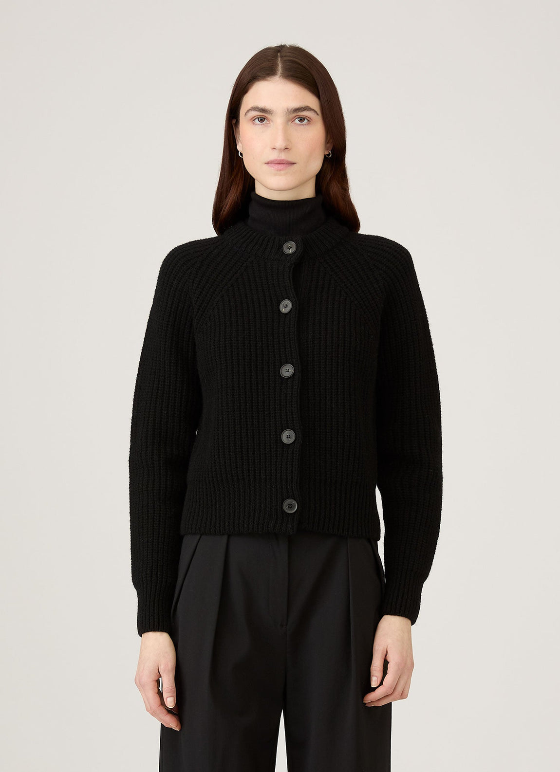 Women's Ribbed Crew Neck Cardigan in Black