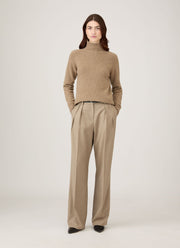 Women's Lambswool Funnel Neck Jumper in Mink