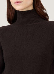 Women's Lambswool Funnel Neck Jumper in Truffle