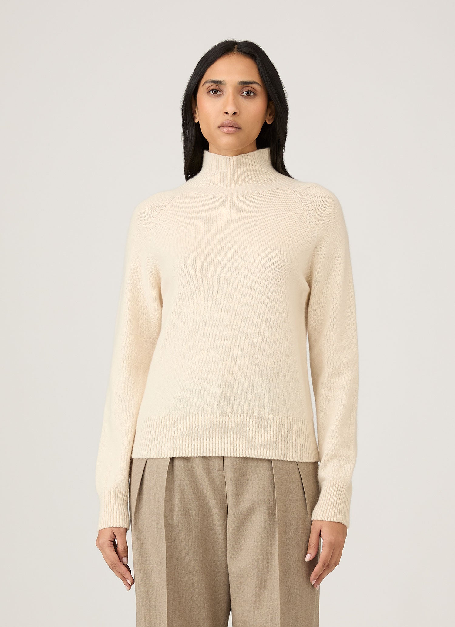 Women's Lambswool Funnel Neck Jumper in Ecru