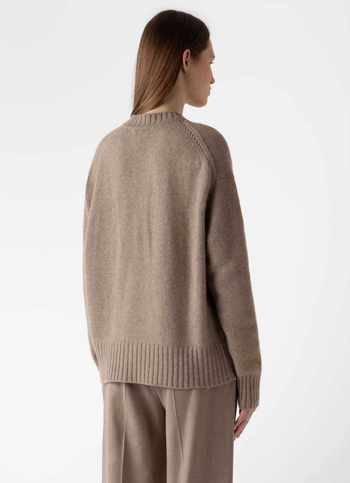 Women's Luxurious Cashmere Jumper in Natural Brown