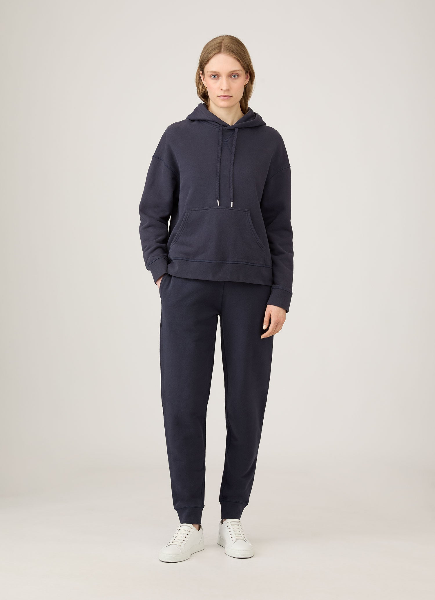 Women's Relaxed Sweatpants in Navy