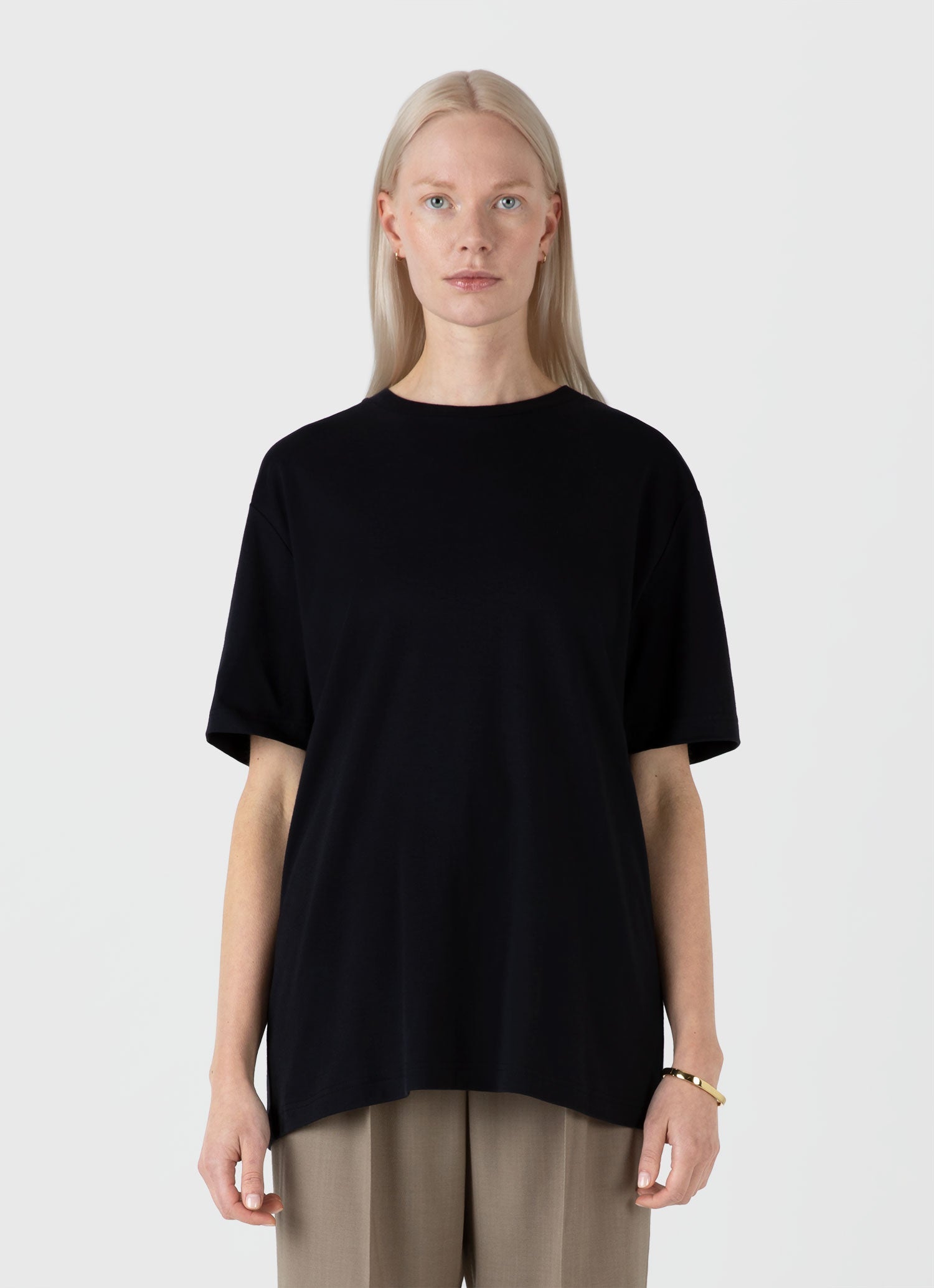 希少 BABYL ウェンブリー公演記念 Tシャツ 黒 Lサイズ 公式 オーバーサイズ（ヘビーウェイト）Tシャツ（Black）| Sunspel