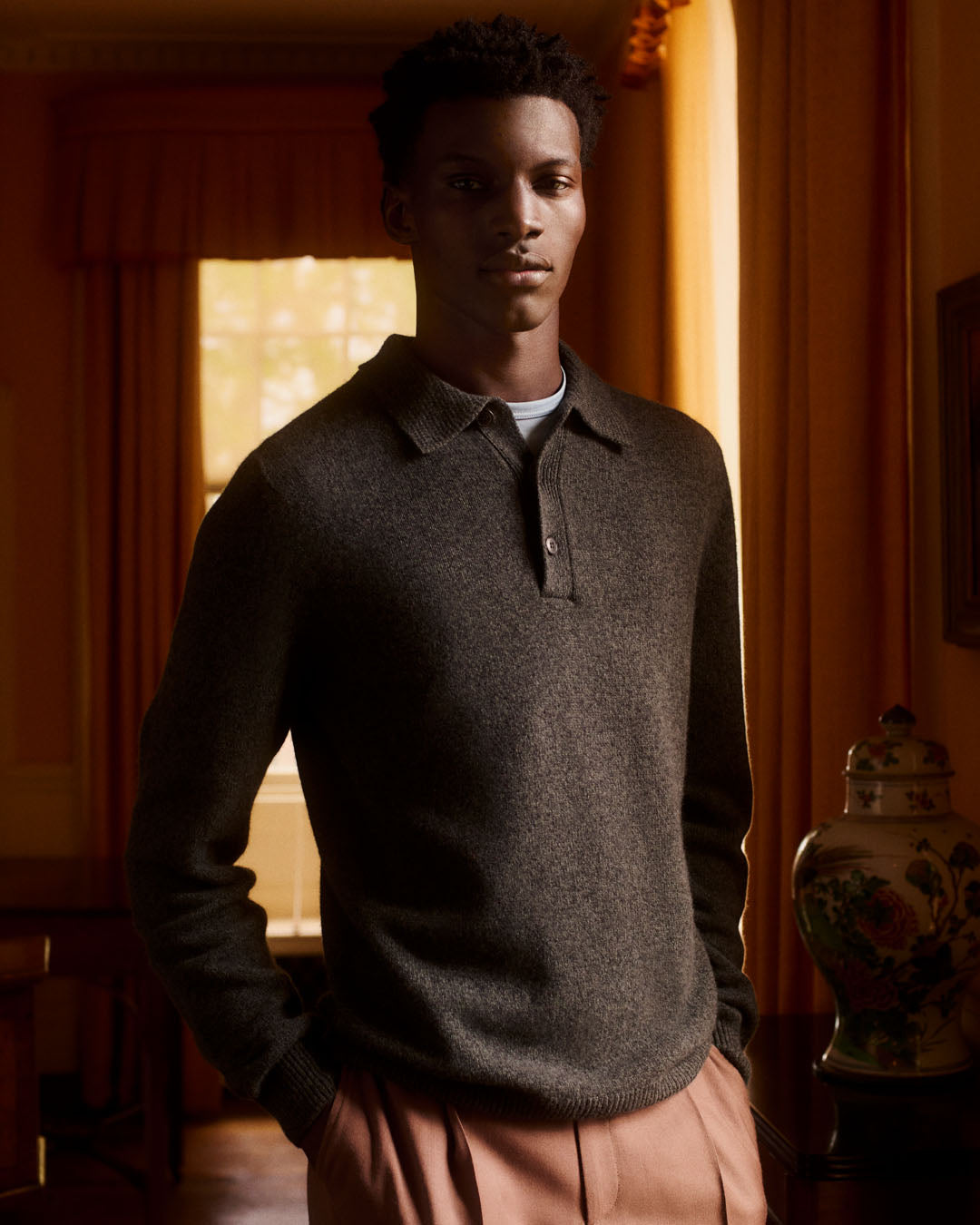 カシミヤ クルーネックジャンパー（Grey Melange）| Sunspel