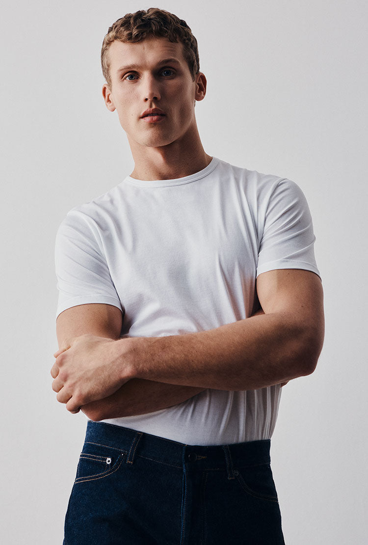 Sunspel t shirt discount