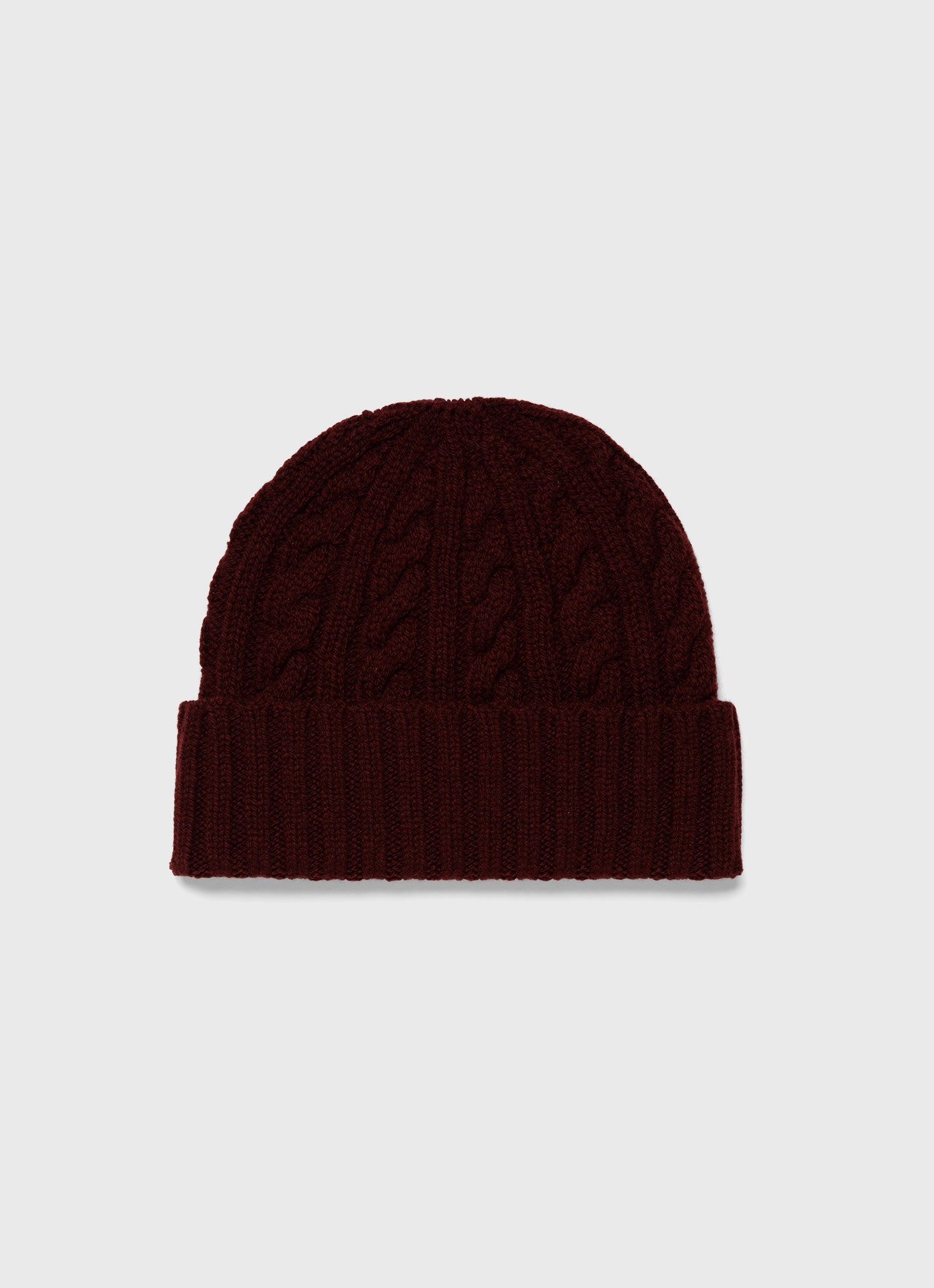Lambswool Cable Hat in Maroon