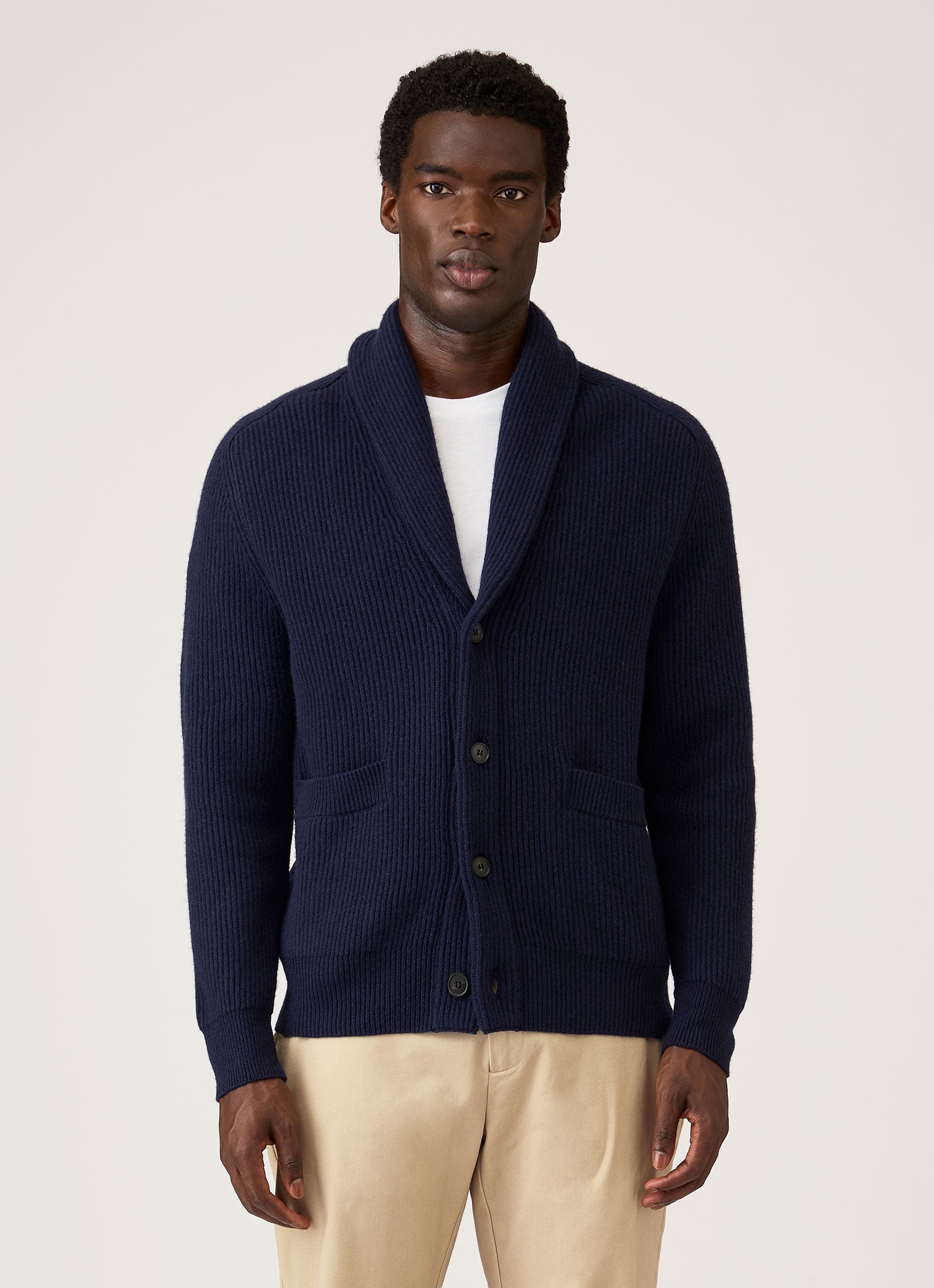 定6万　BACKLASH パッチワーク　ケーブルニットショールカラーカーディガン ラムズウール カシミヤ ショールカーディガン（Navy） | Sunspel