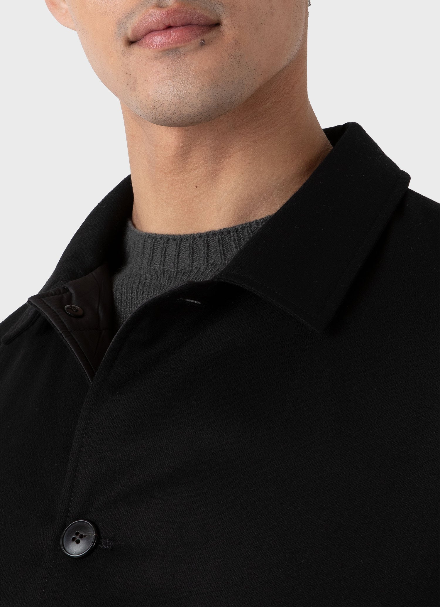 インサレーテッドウールジャケット（Black）|Sunspel