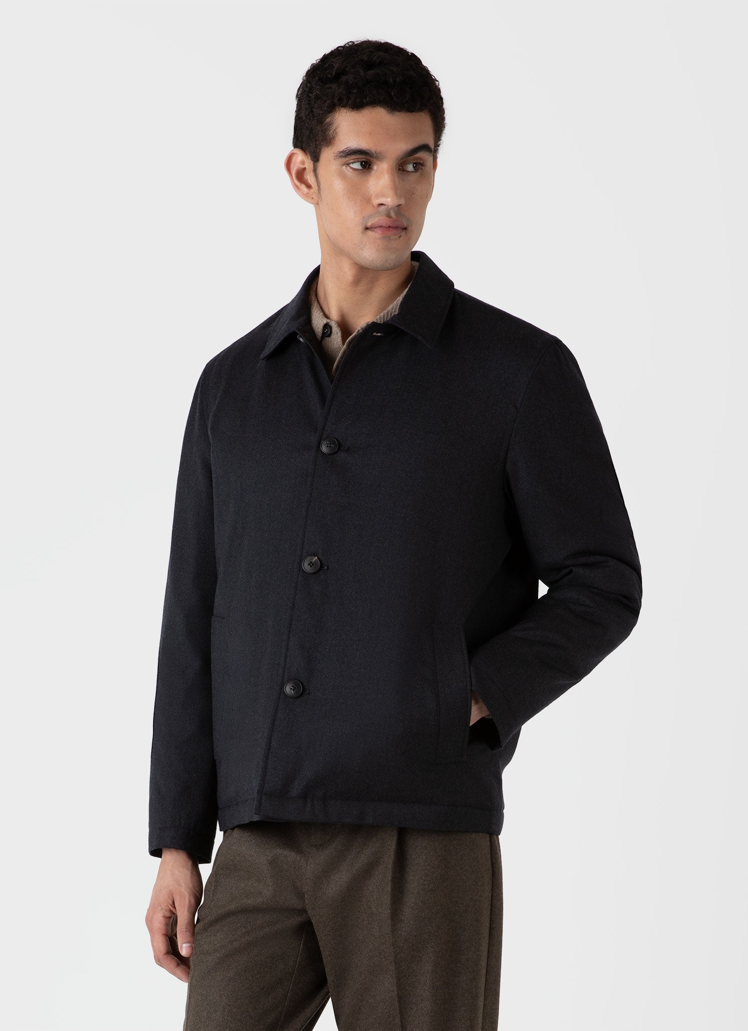 インサレーテッドウールジャケット（Charcoal Melange）|Sunspel