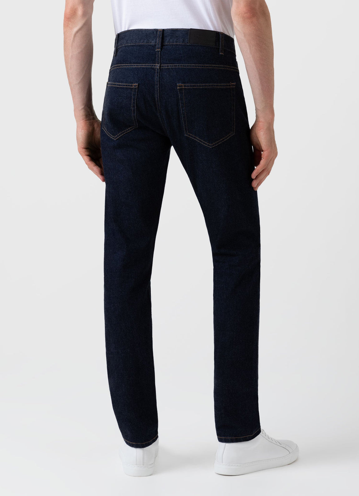 Men's Slim Fit Jean in Denim Rinse Wash