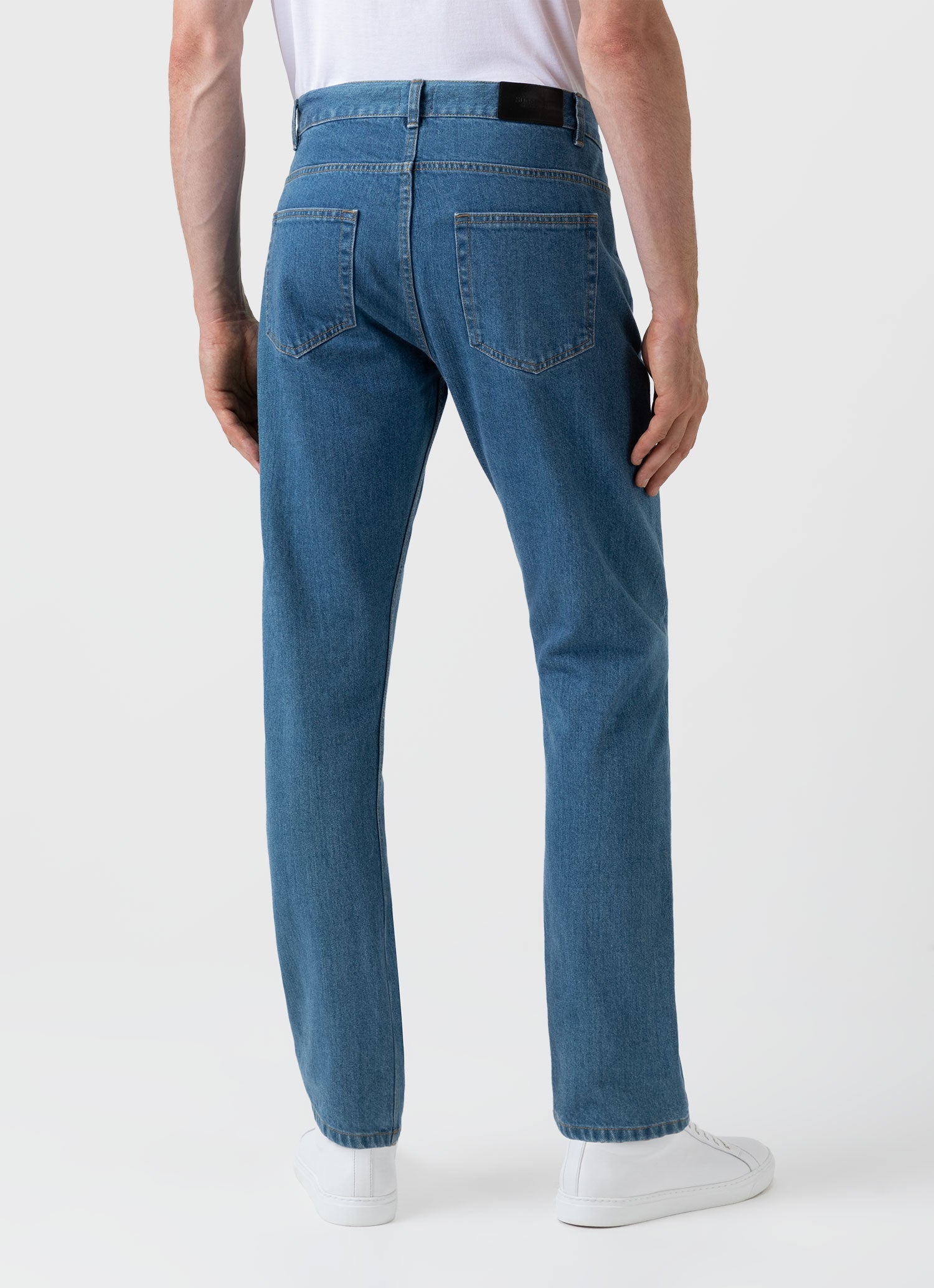 Men's Slim Fit Jean in Denim Mid Wash