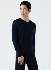 Men's Extra-Fine Merino V Neck in Light Navy