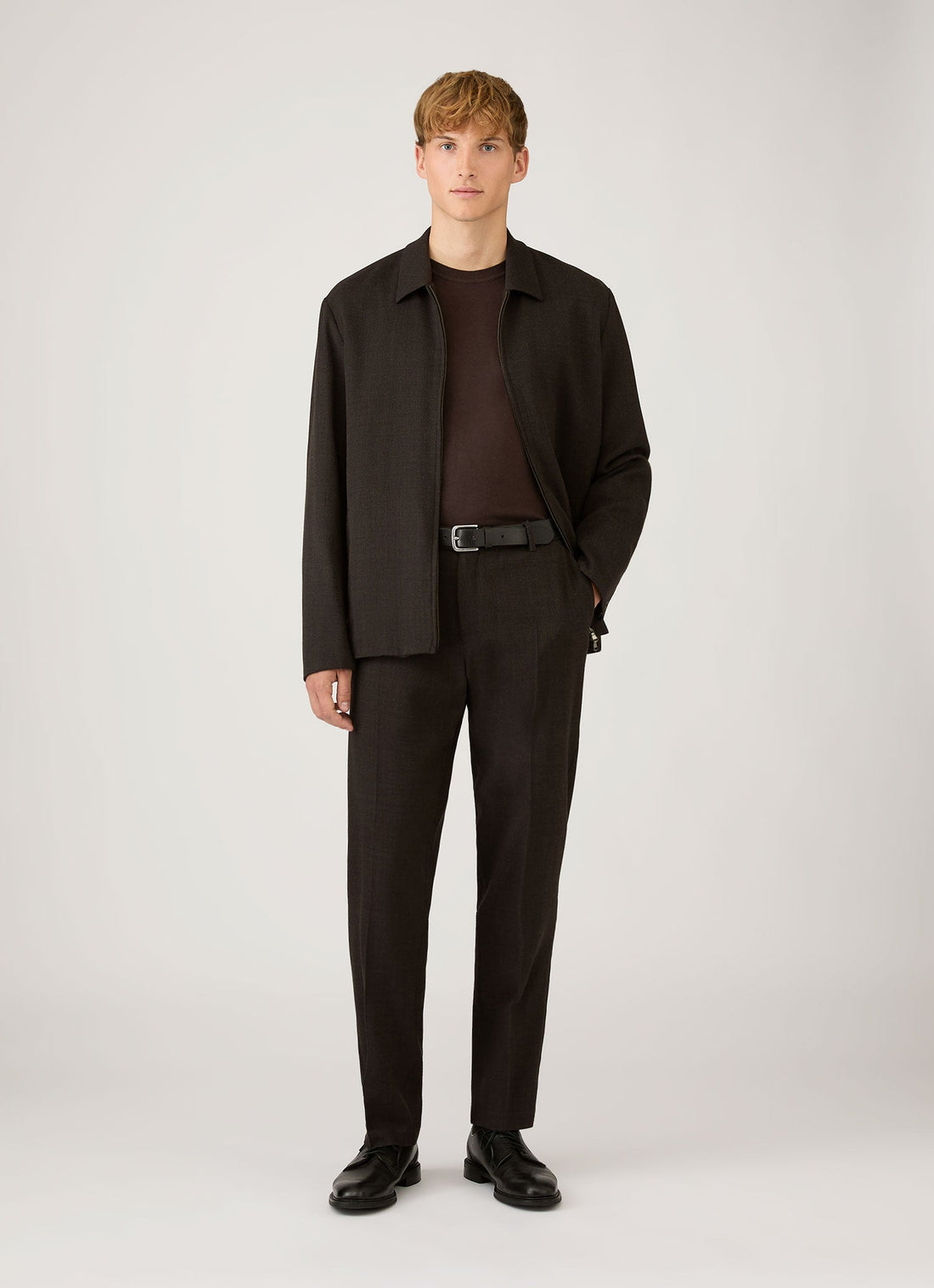 Men's Sea Island Cashmere Crew Neck Jumper in Dark Chocolate