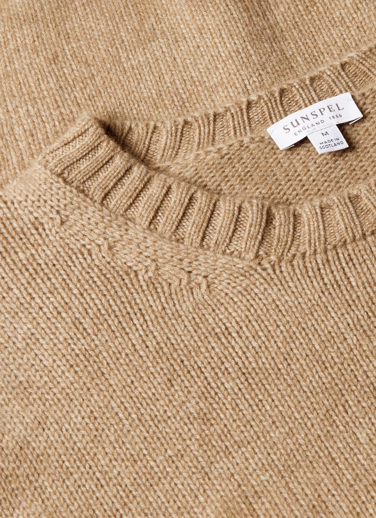ロクスバラ カシミヤ ジャンパー（Natural Brown）| Sunspel