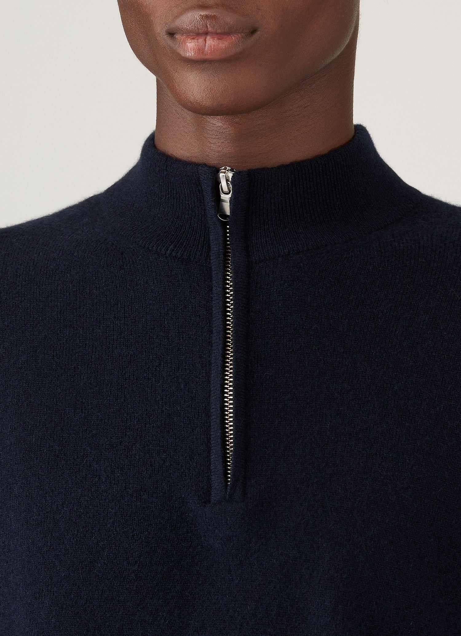 Men's Cashmere Half Zip Jumper in Navy