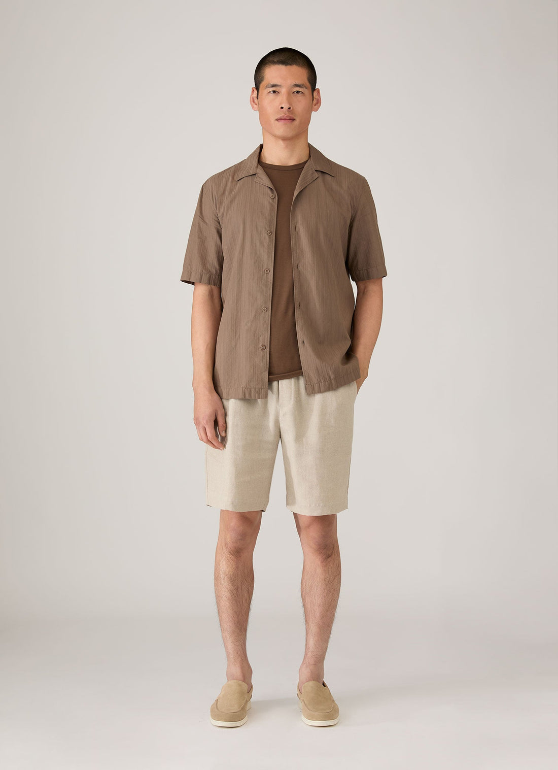 Men's Linen Drawstring Short in Sand