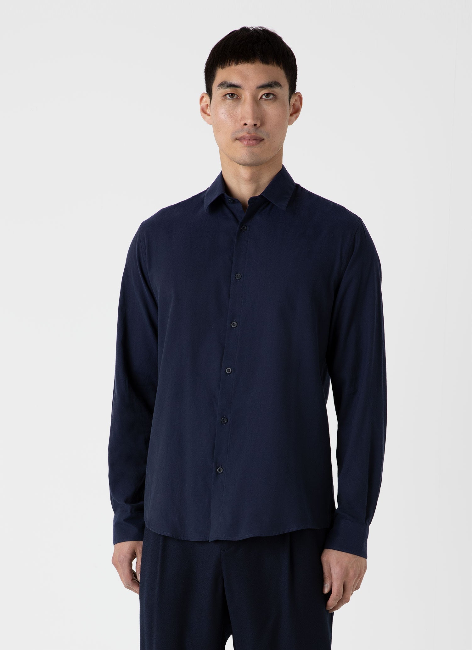 コットン フランネルシャツ（Navy）|Sunspel