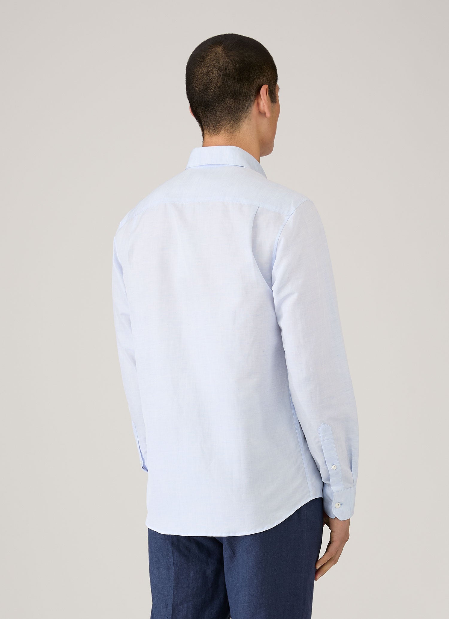 シーアイランドコットン リネン シャツ（Light Blue）| Sunspel