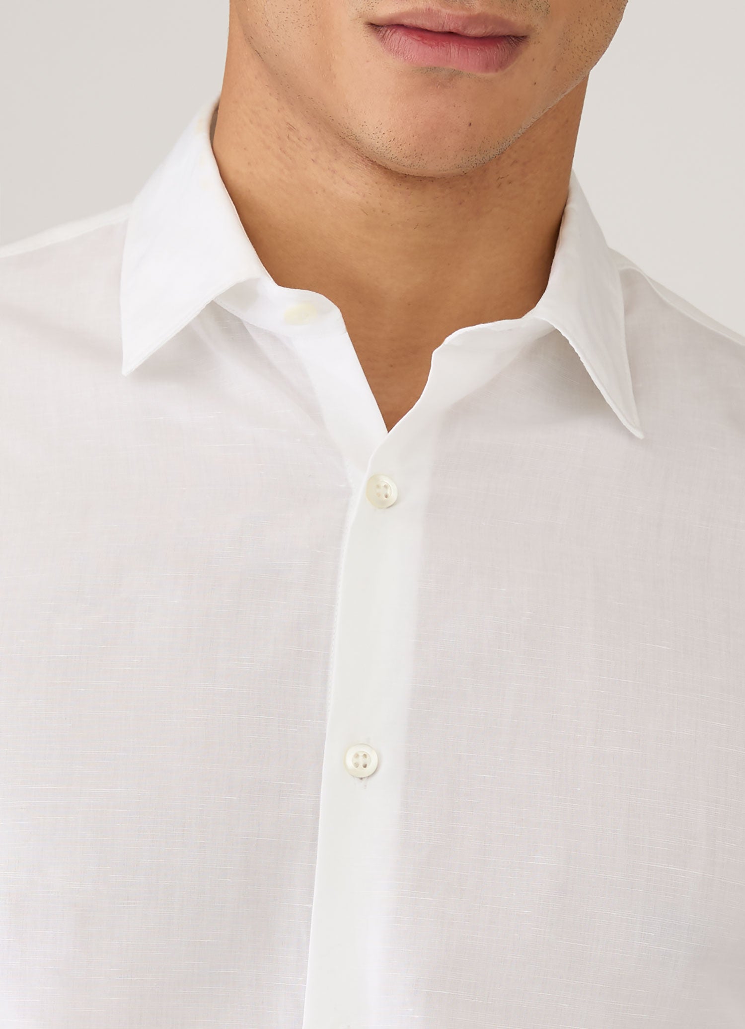 シーアイランドコットン リネン シャツ（White）| Sunspel