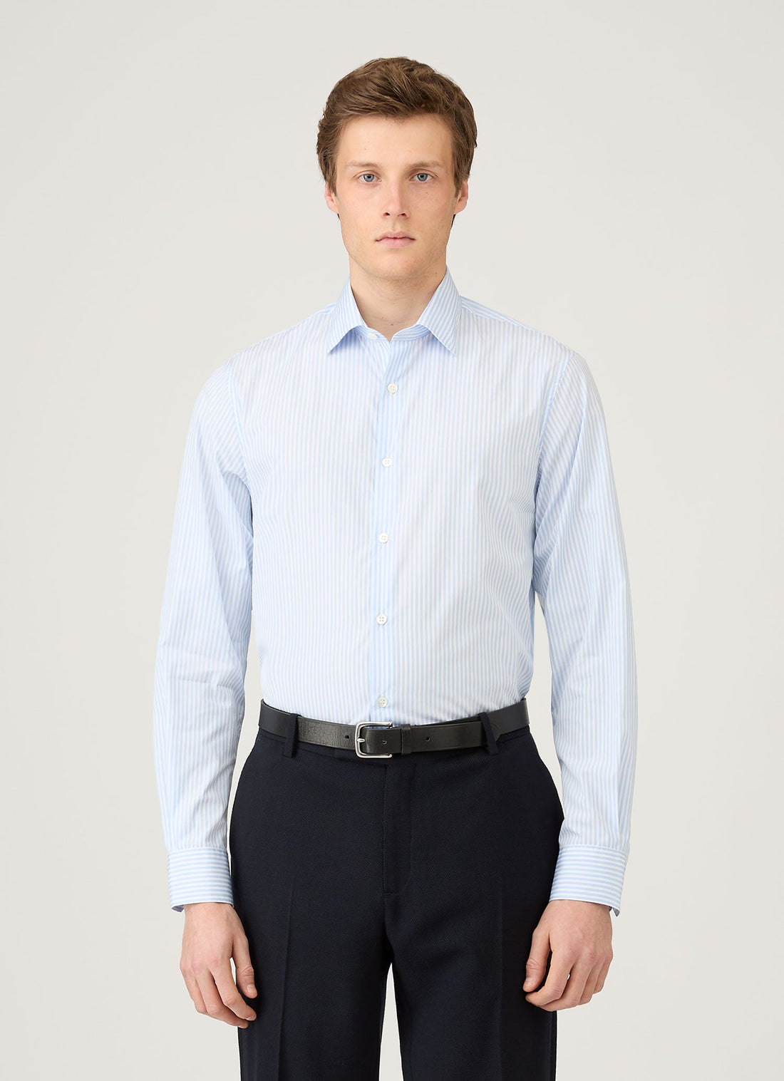 Men's Cutaway Collar Shirt in White/Light Blue