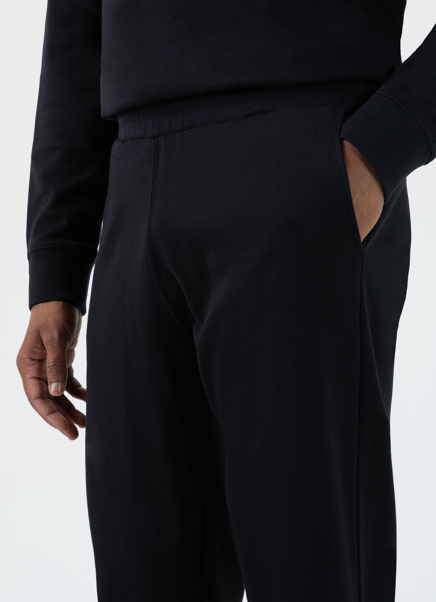シーアイランド コットン スウェットパンツ （Black）| Sunspel