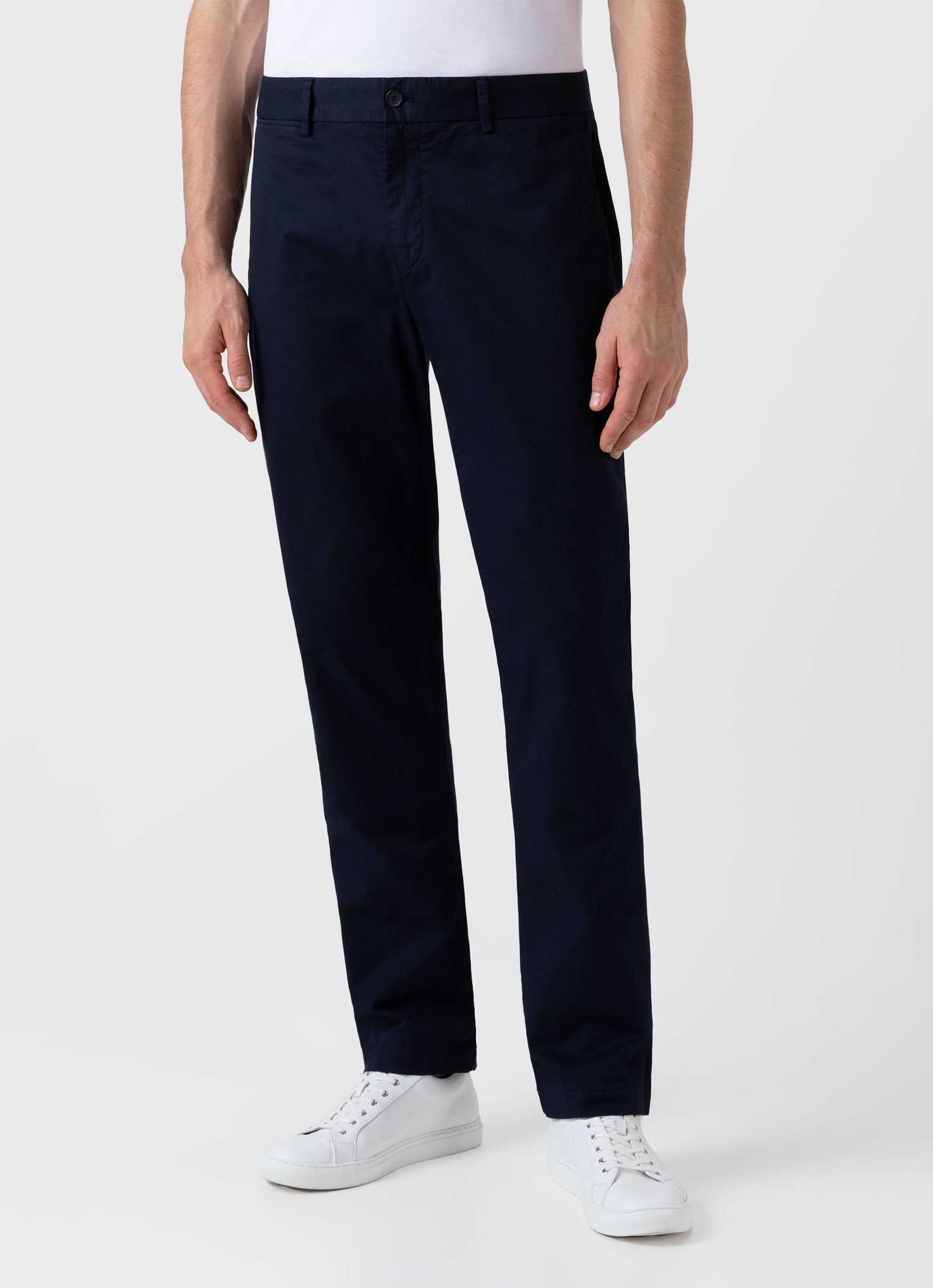 レギュラーフィットストレッチチノ （Navy）| Sunspel