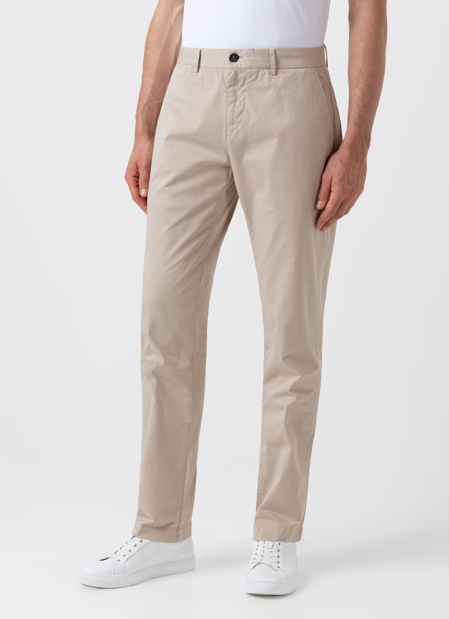 Men's Regular Fit Stretch Chino in Light Stone