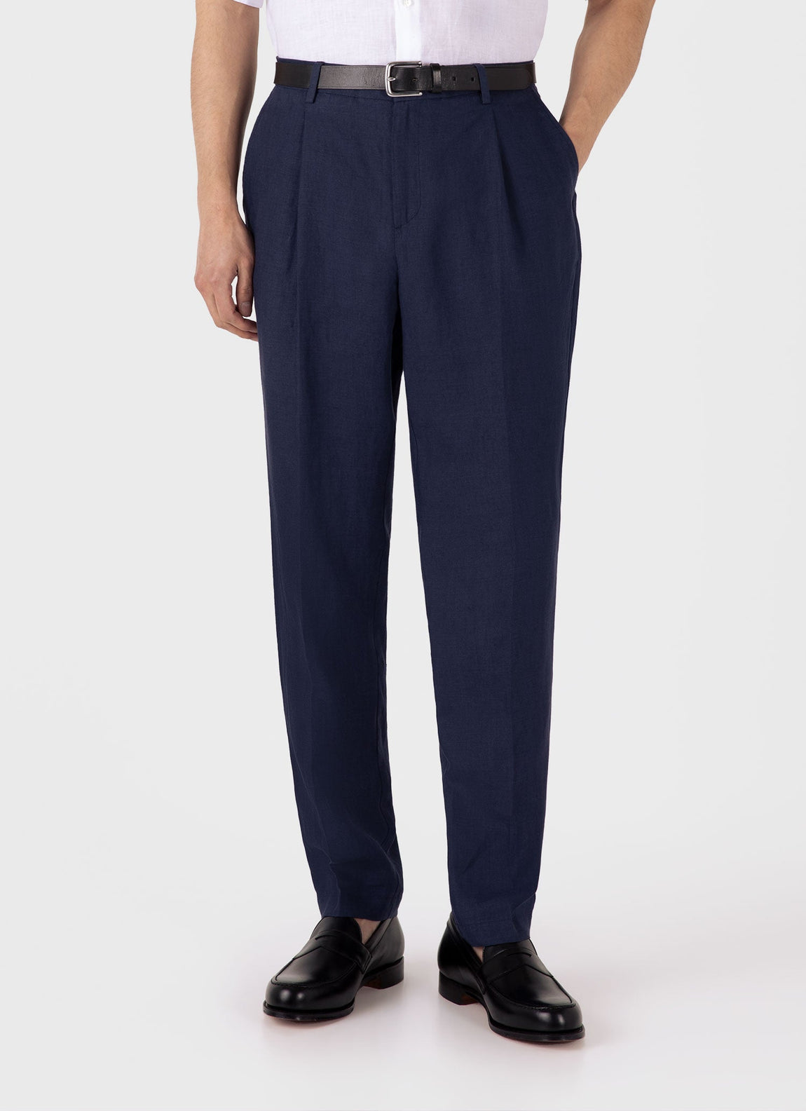 Men's Linen Two-Piece Suit in Light Navy
