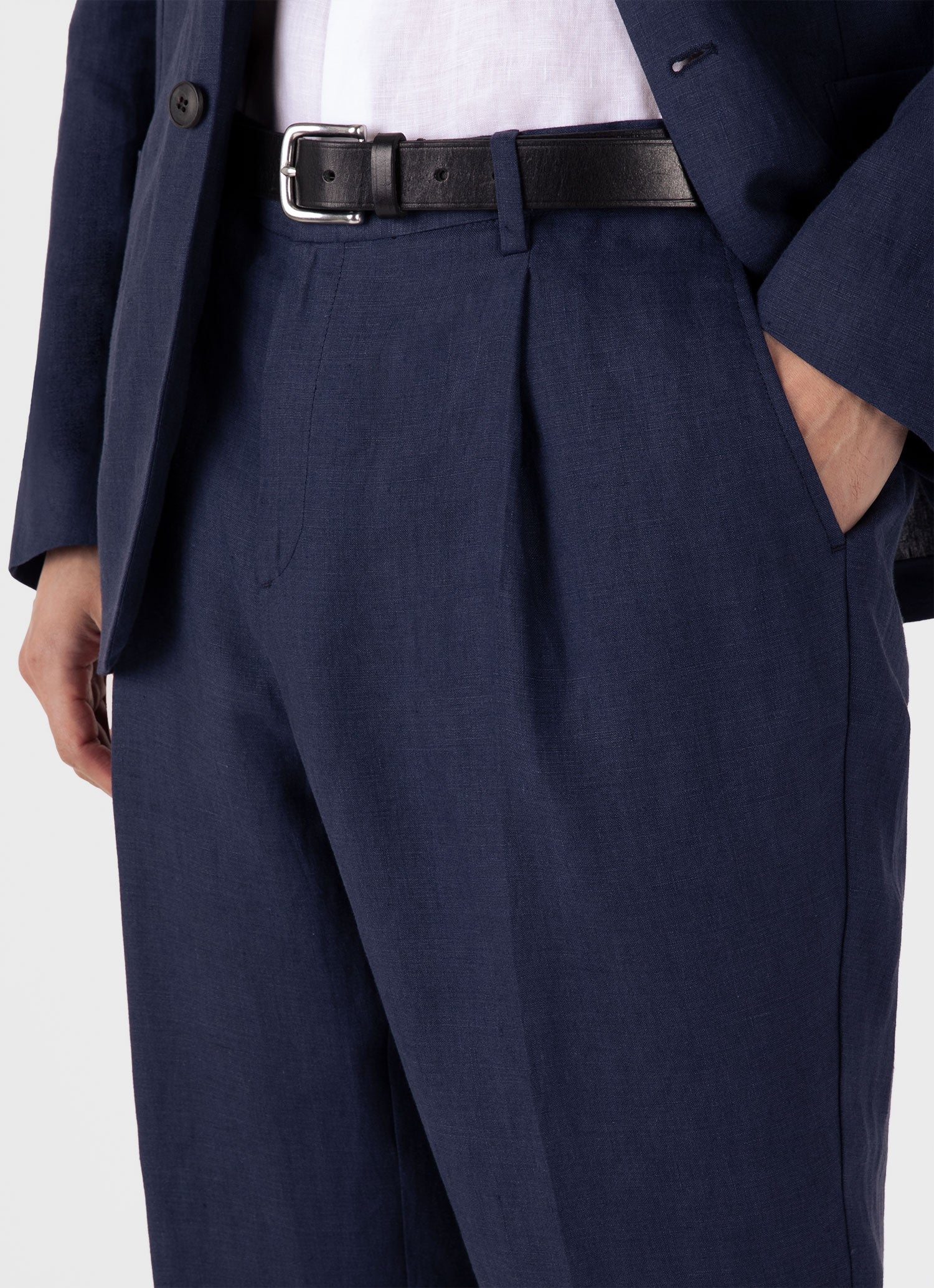 Men's Linen Two-Piece Suit in Light Navy