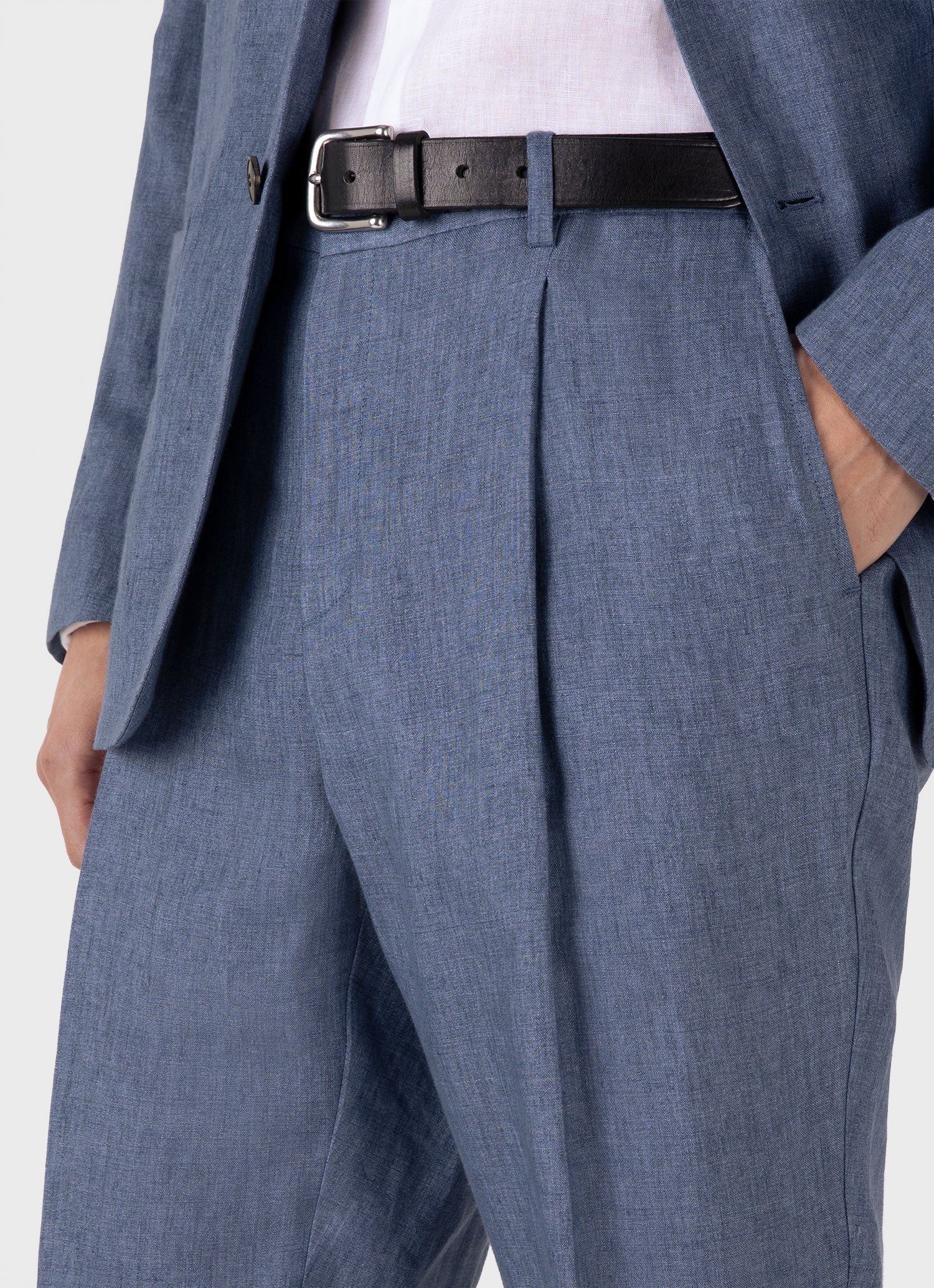 Men's Pleated Linen Trouser in Soft Denim Melange