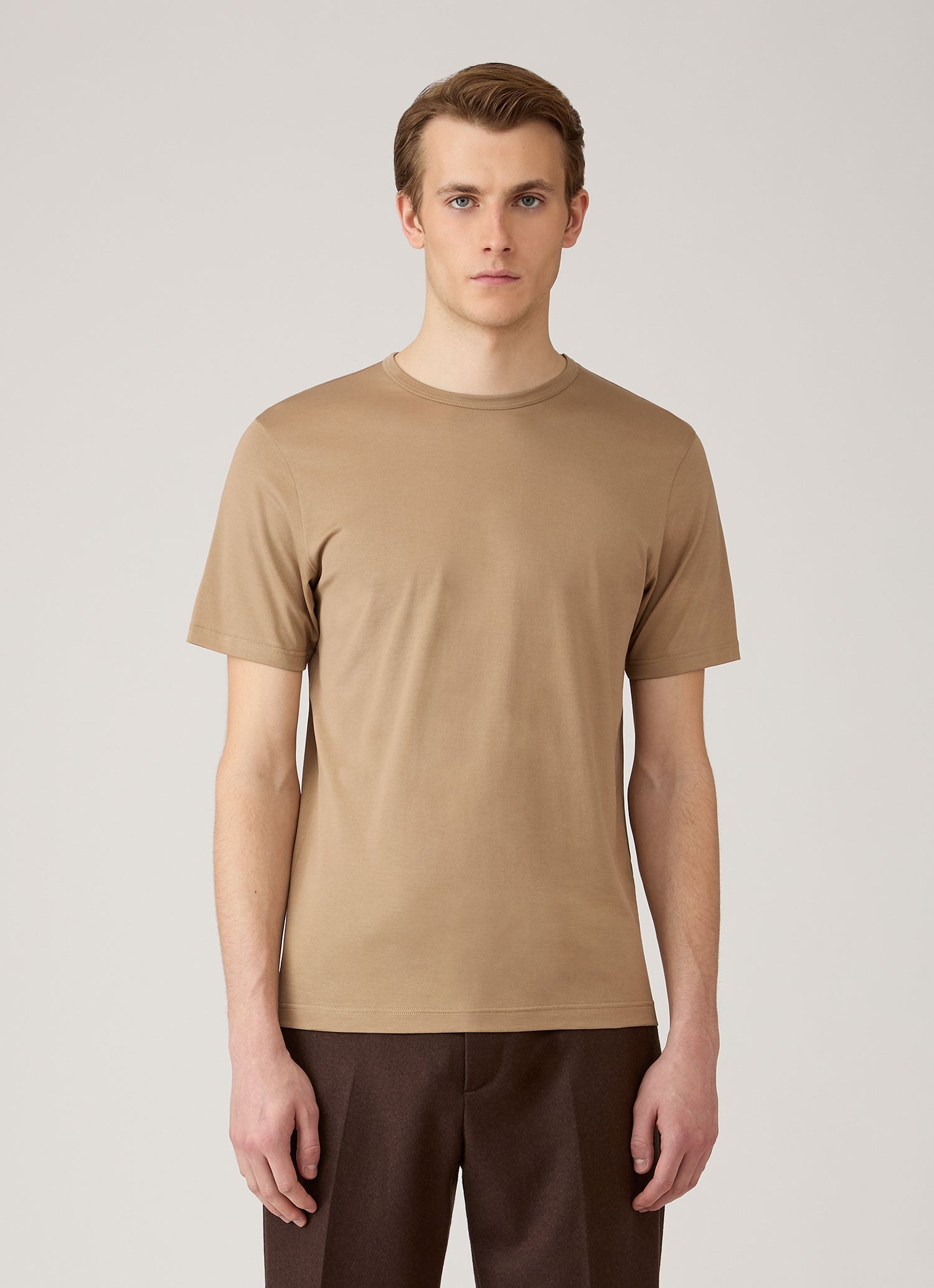 クラシック Tシャツ（Dark Beige）| Sunspel
