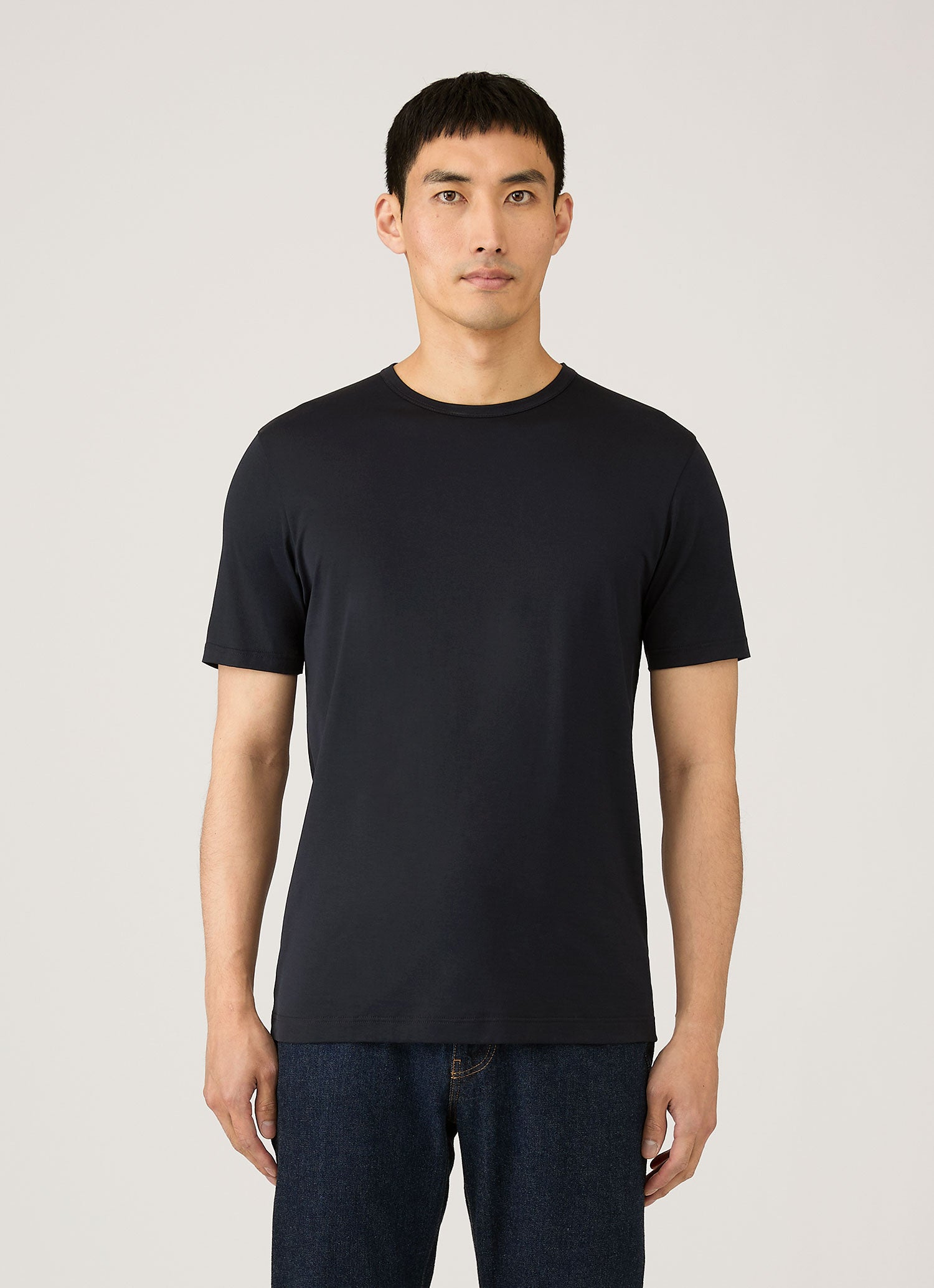 クラシック Tシャツ（Midnight Navy）| Sunspel