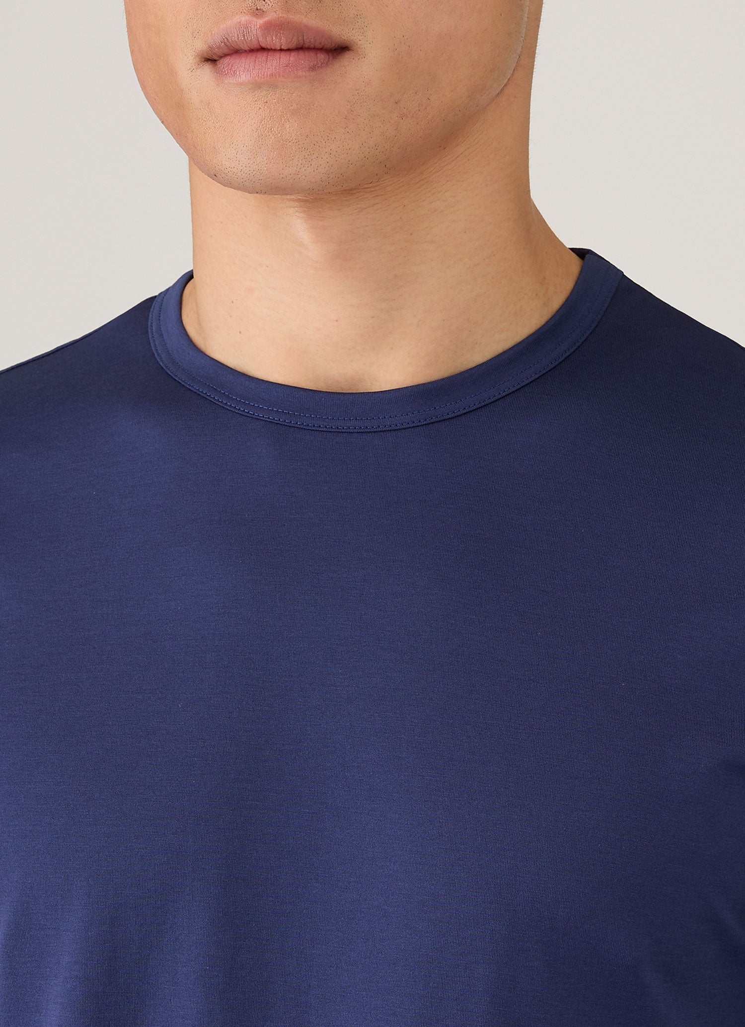 クラシックTシャツ（Ink Blue）| Sunspel
