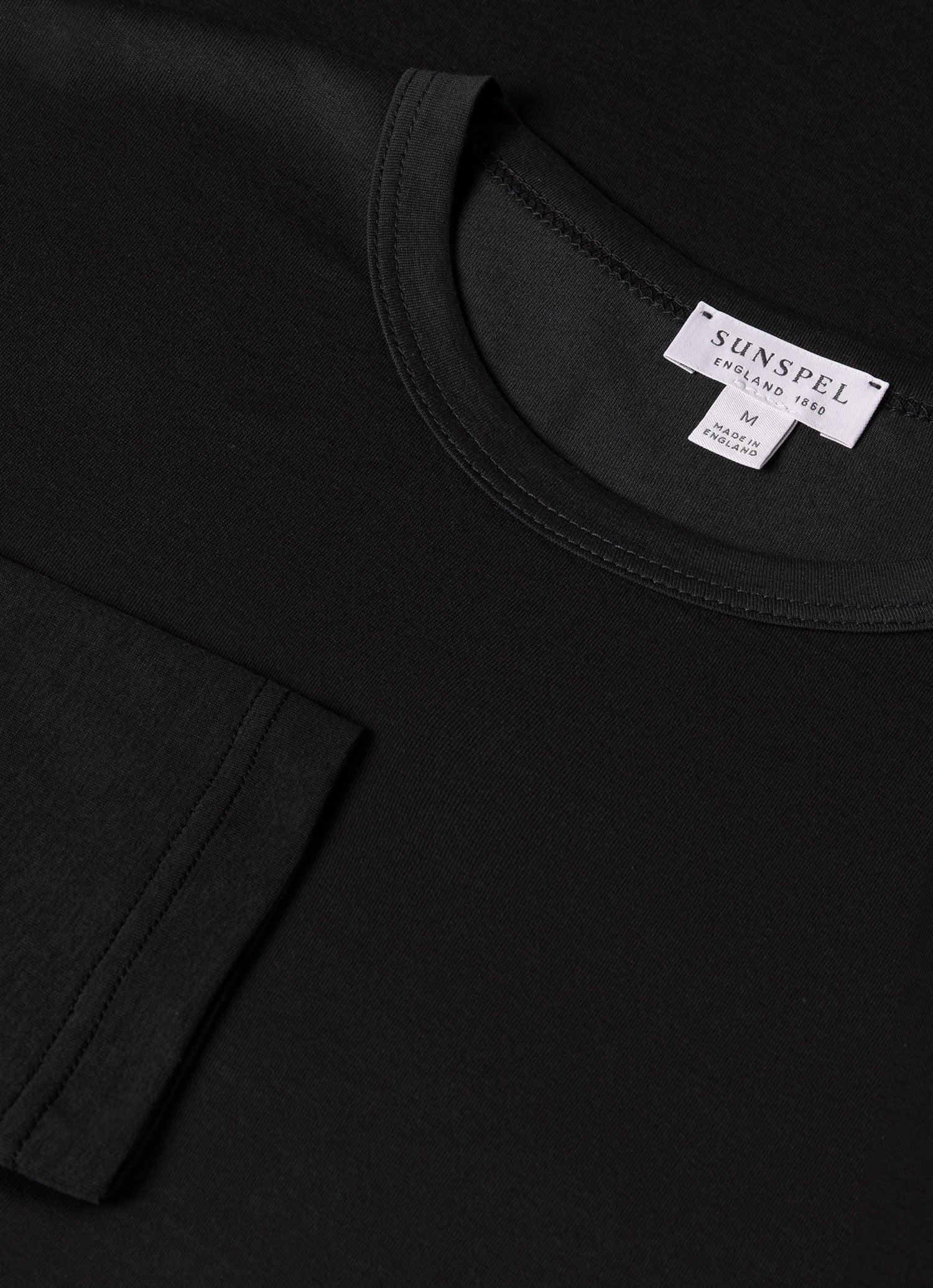 ロングスリーブ（クラシック）Tシャツ （Black）| Sunspel