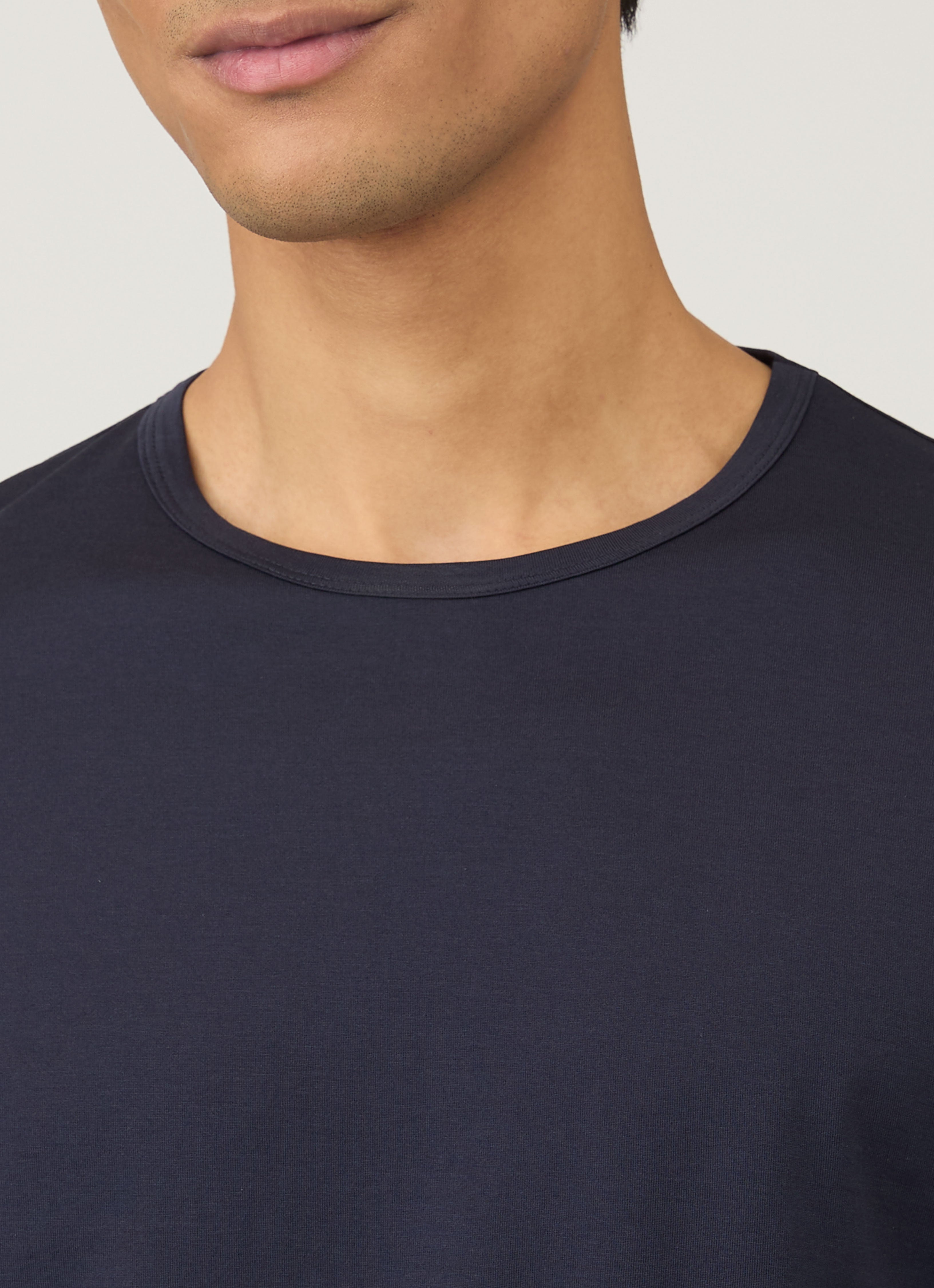 ロングスリーブ（クラシック）Tシャツ （Navy）| Sunspel