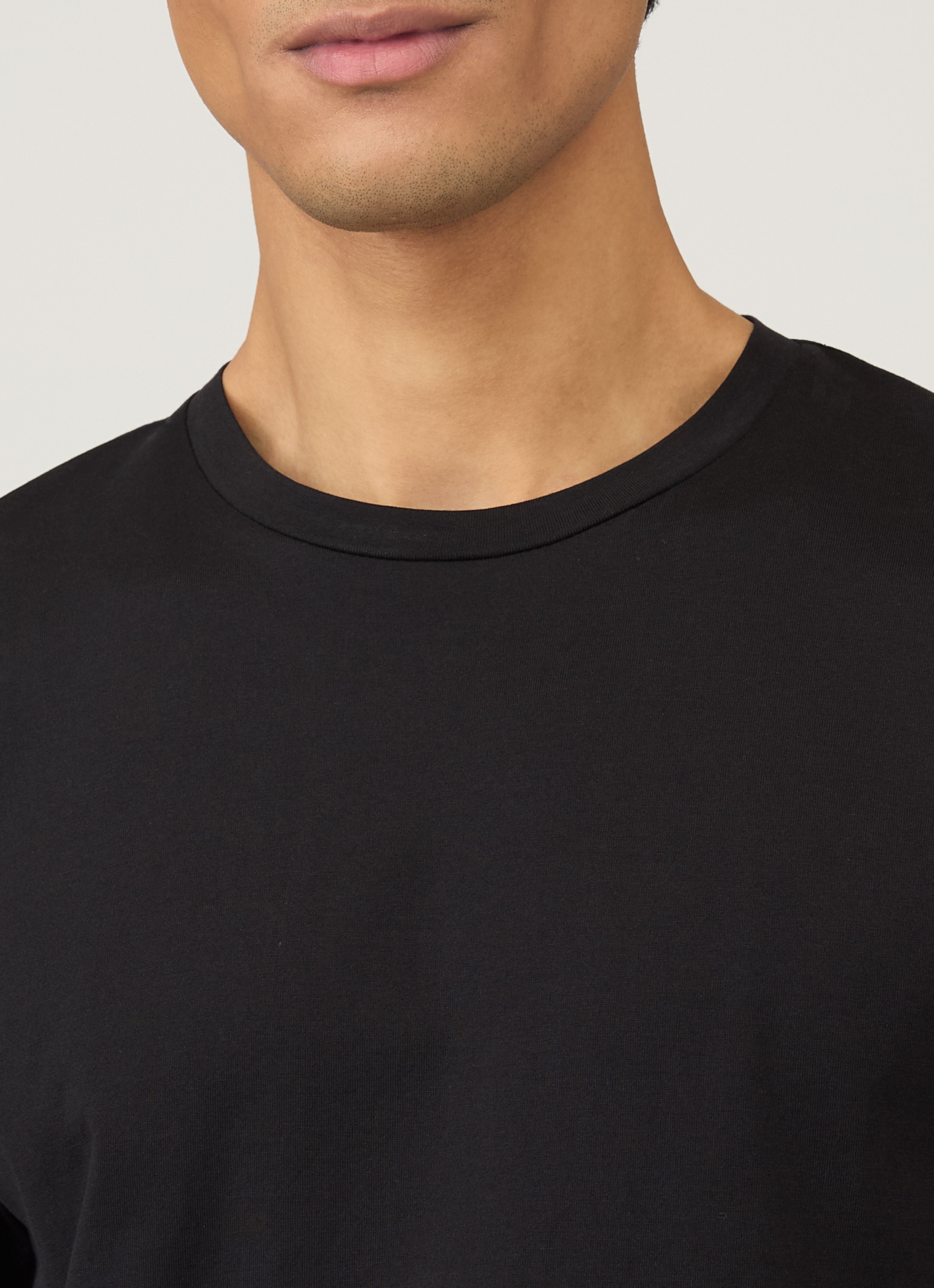 リヴィエラ（ミッドウェイト） Tシャツ （Black）| Sunspel